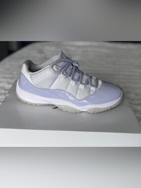 Lavender Low-Top Jordan 11’s